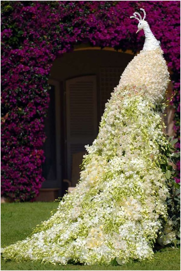 A Wedding Flower Sculpture