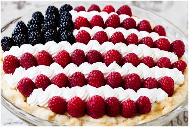 American Flag Cake Decor