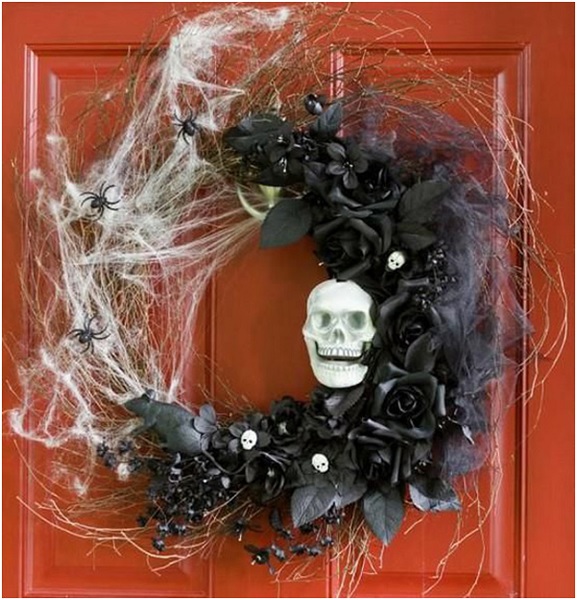 Halloween Wreath with Cobweb