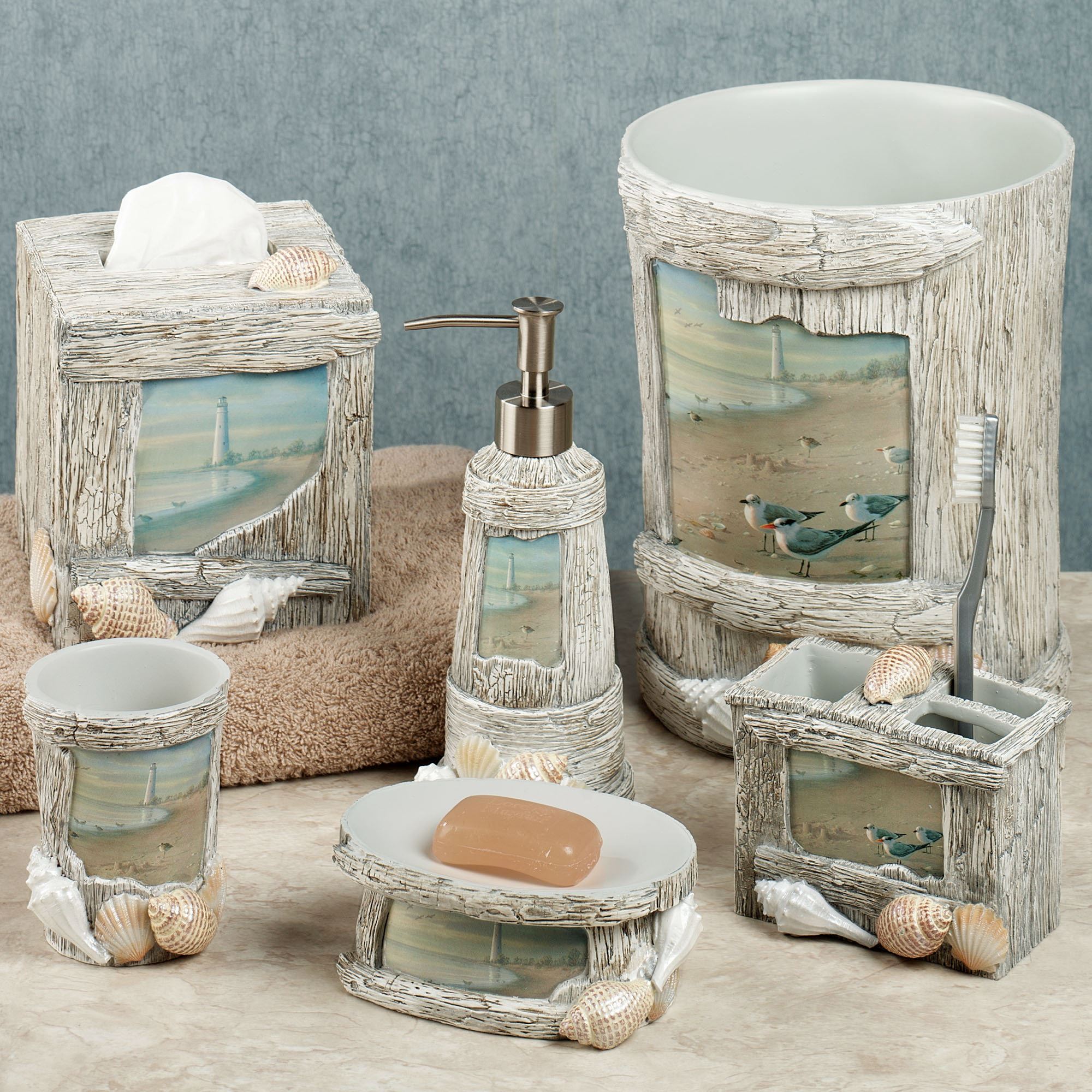17 Ideas Of Beach Wall Decor And Other Cute Accessories For Your Bathroom Printmeposter Com Blog